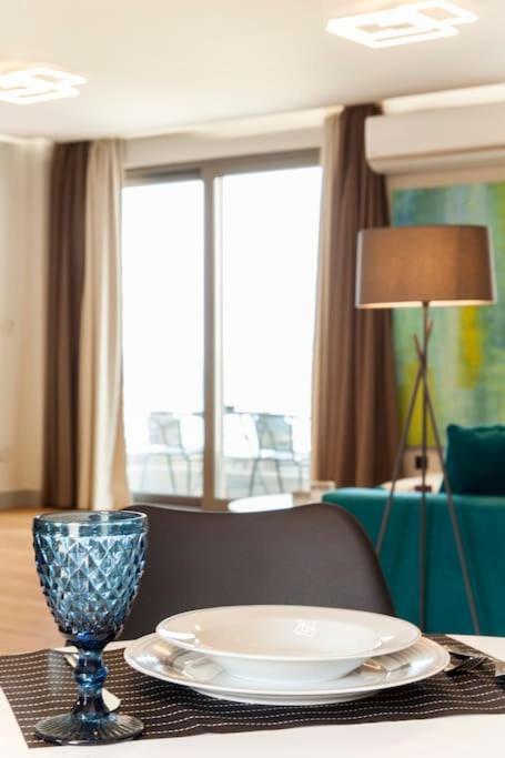 Minimal Loft Art With Sea View Over Heraklion Harbour Exteriér fotografie